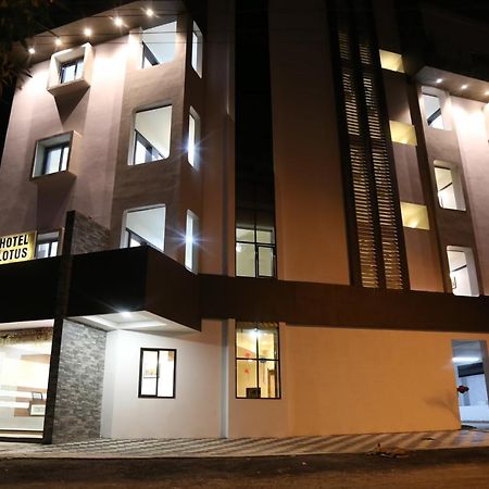 Hotel Lotus Chandrapur Ngoại thất bức ảnh