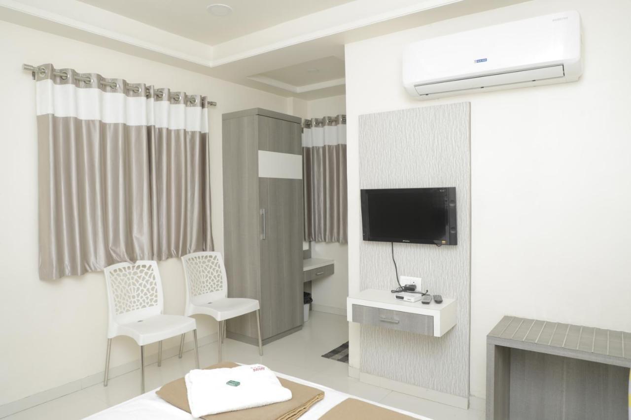 Hotel Lotus Chandrapur Ngoại thất bức ảnh